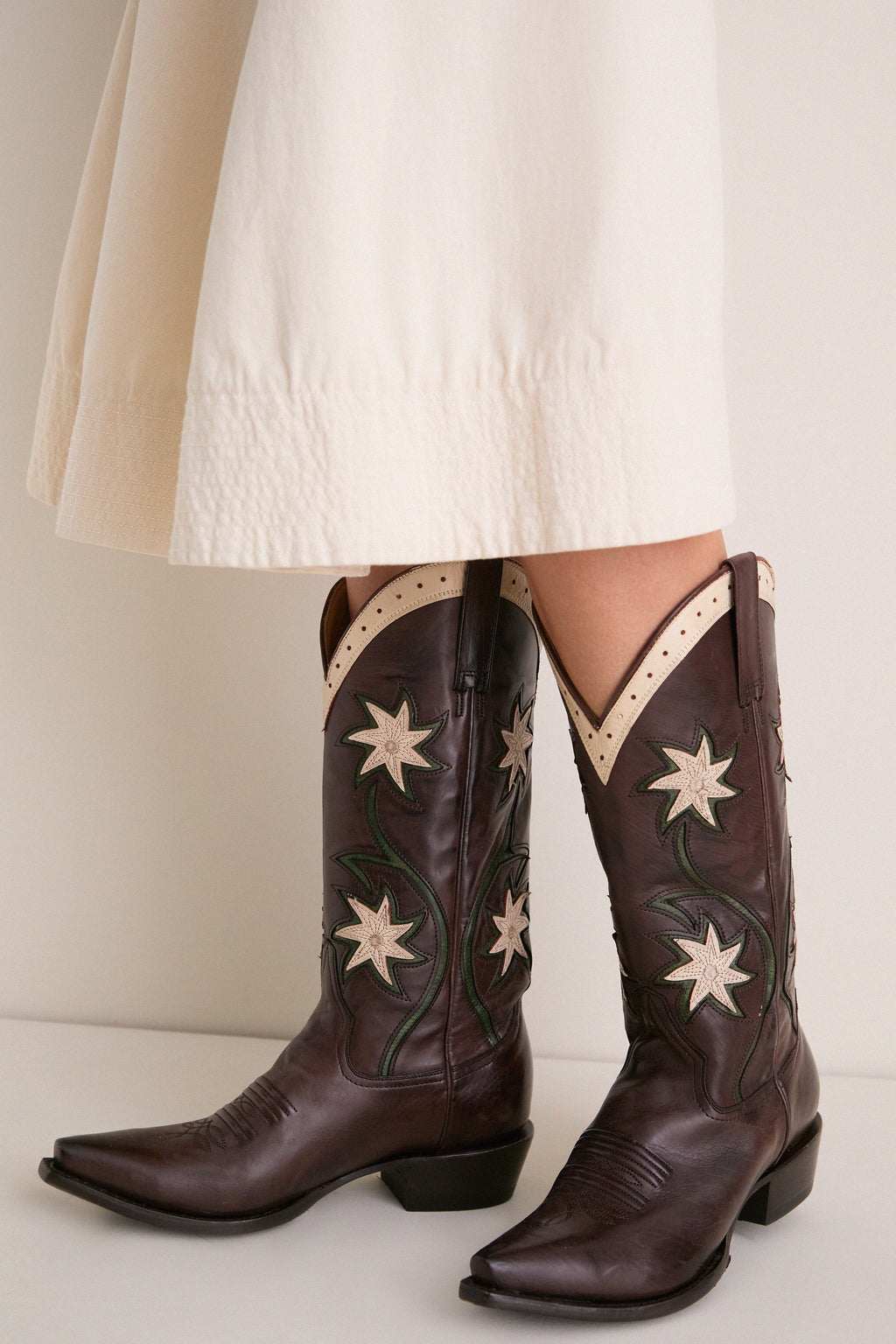 THE GREAT. x Stetson Brown Floral Cowboy Boot