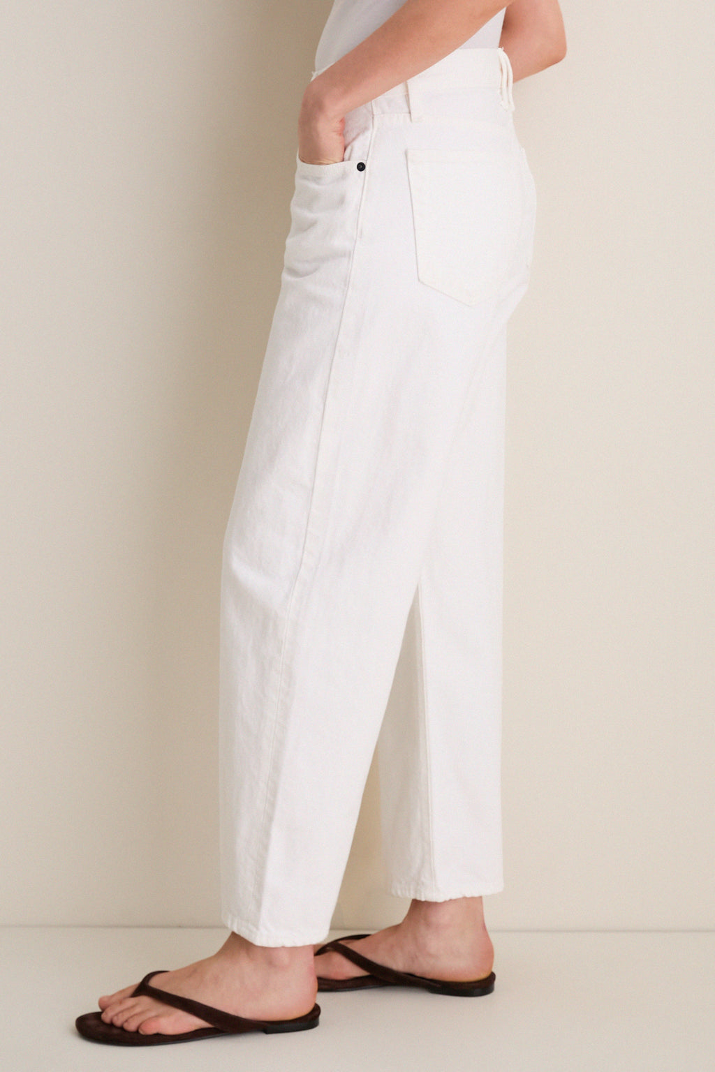 White Jamie Ankle Curve Jean