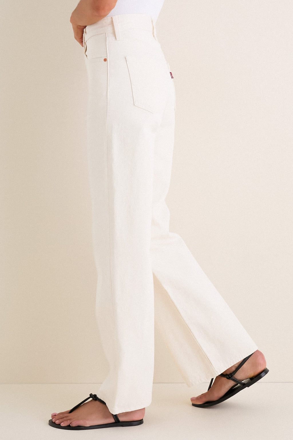 Barely Freezing Ribcage Wide Leg H223 Jean