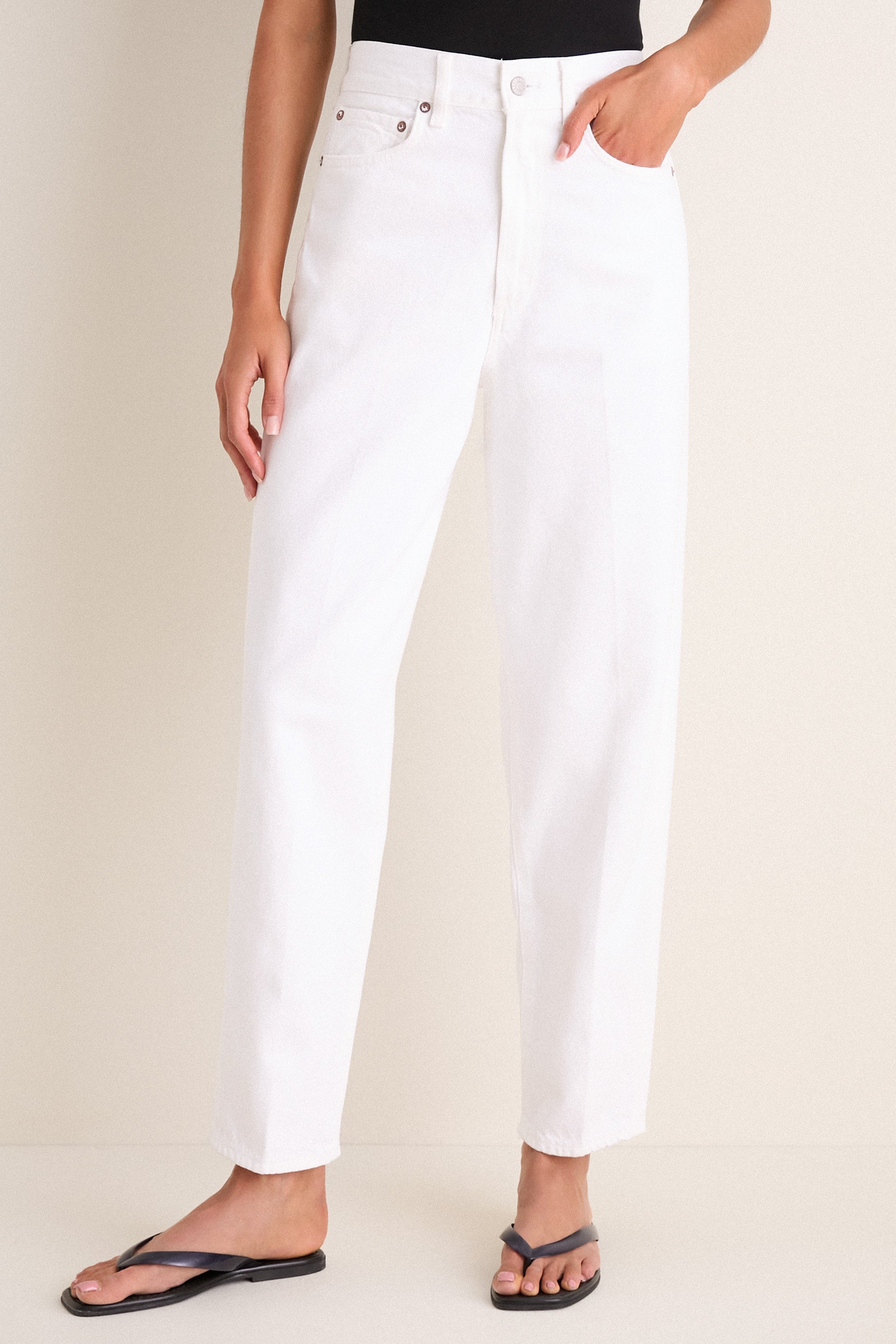 Marshmallow High Rise Vintage Taper 80's Jean