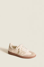 Butter Beige Cloud D26 Sneakers