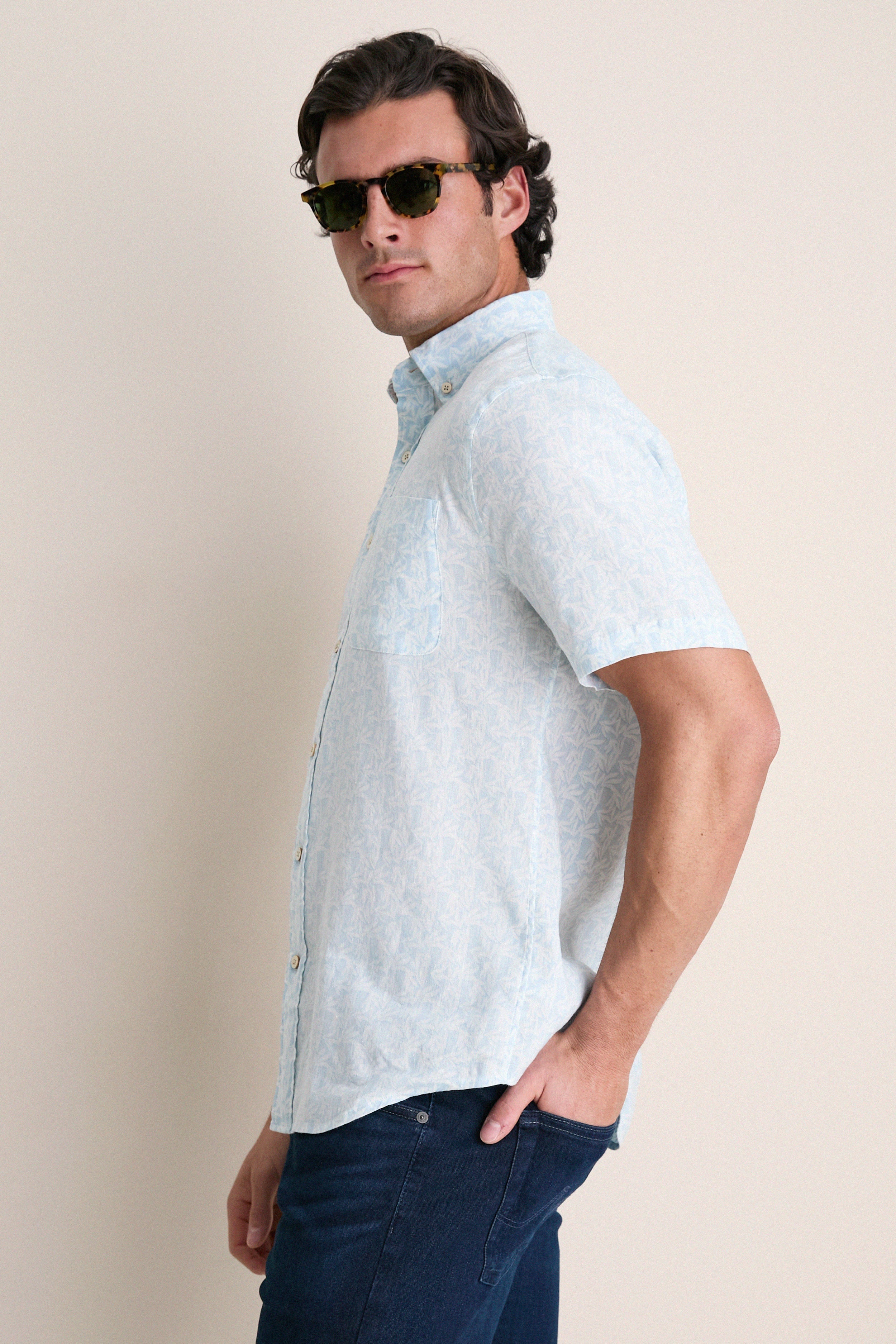 Clear Sky Leaf Breeze Shirt