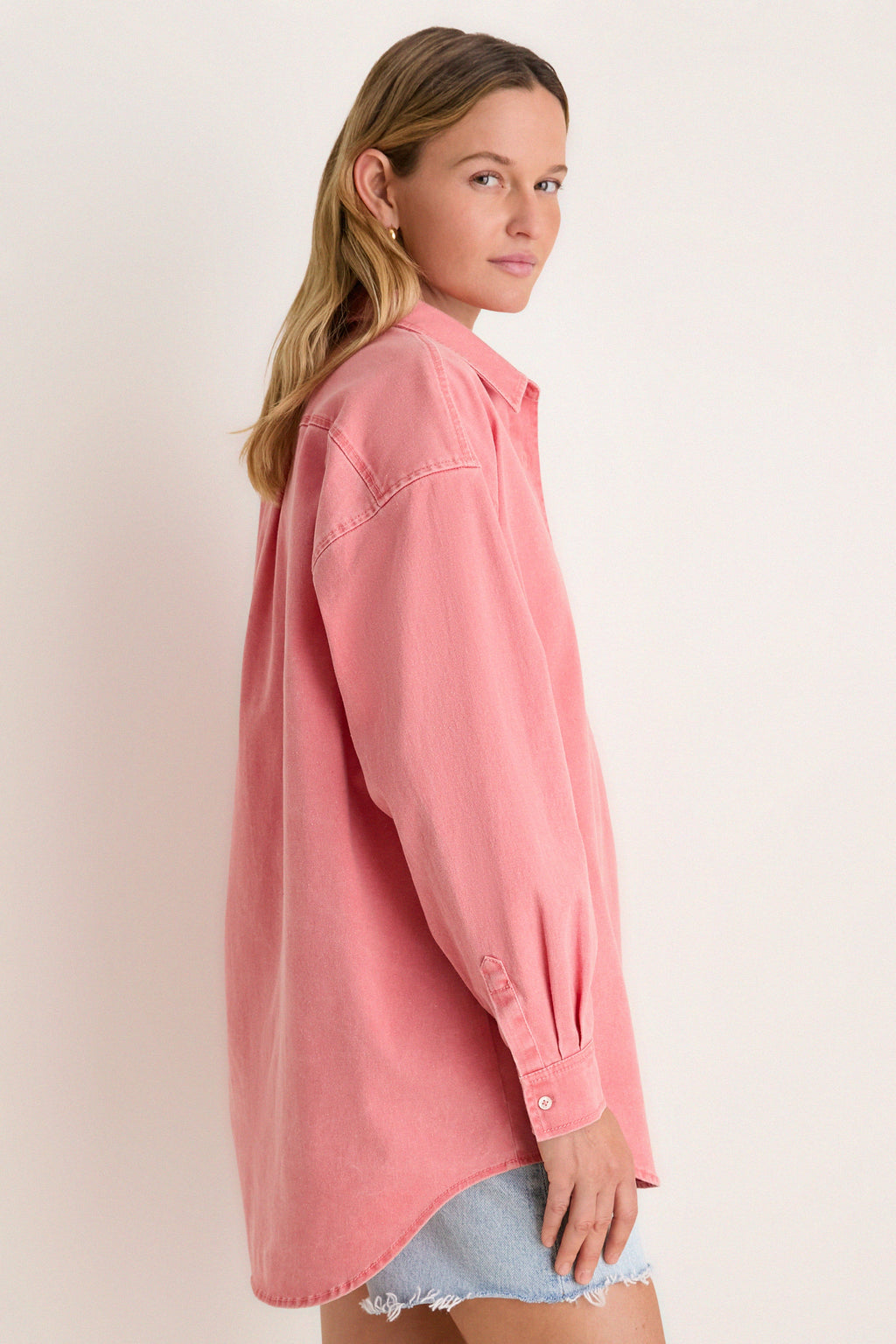 Nantucket Reds Stretch Twill Blane Boyfriend Button Down