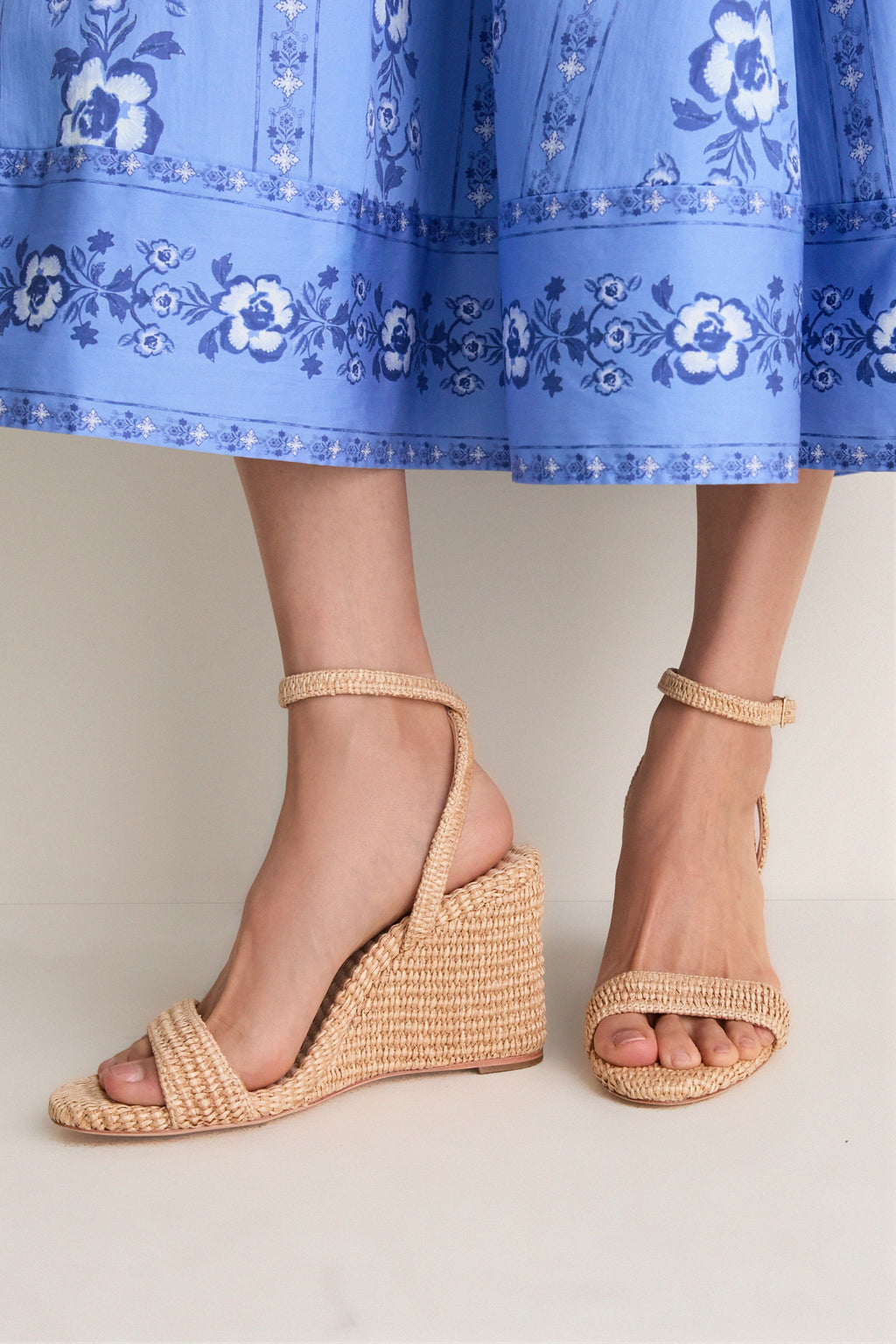 Natural Chunky Raffia Gavi Wedges