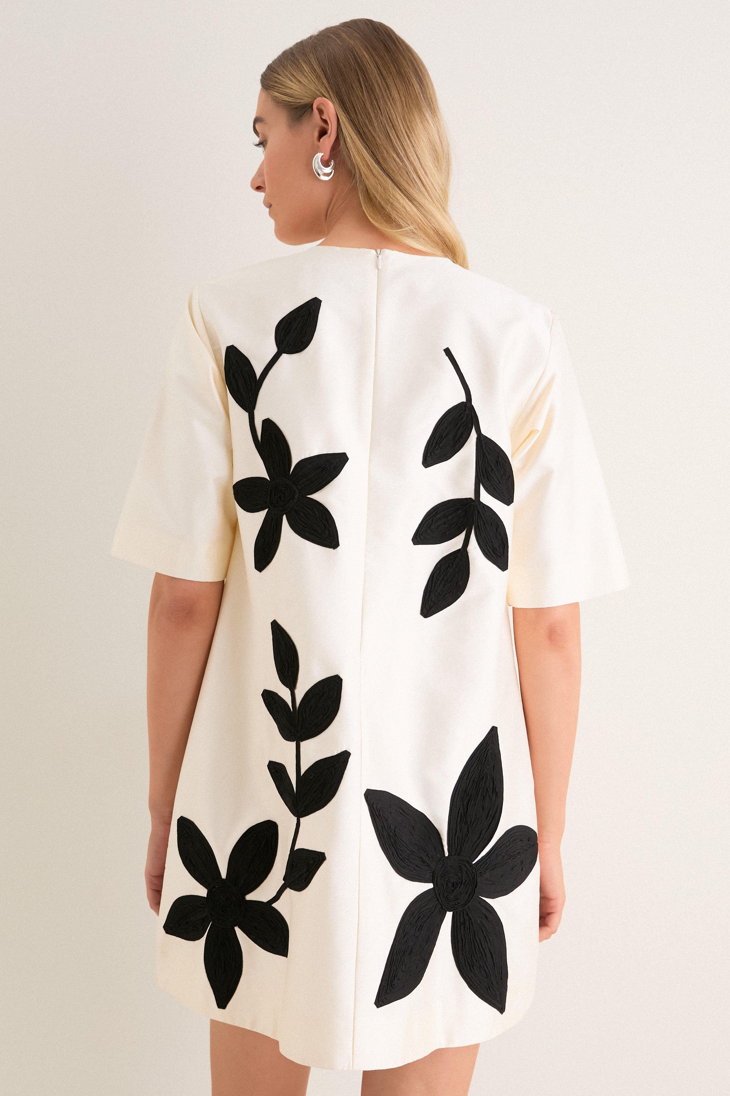 Ivory and Onyx Katya Dress
