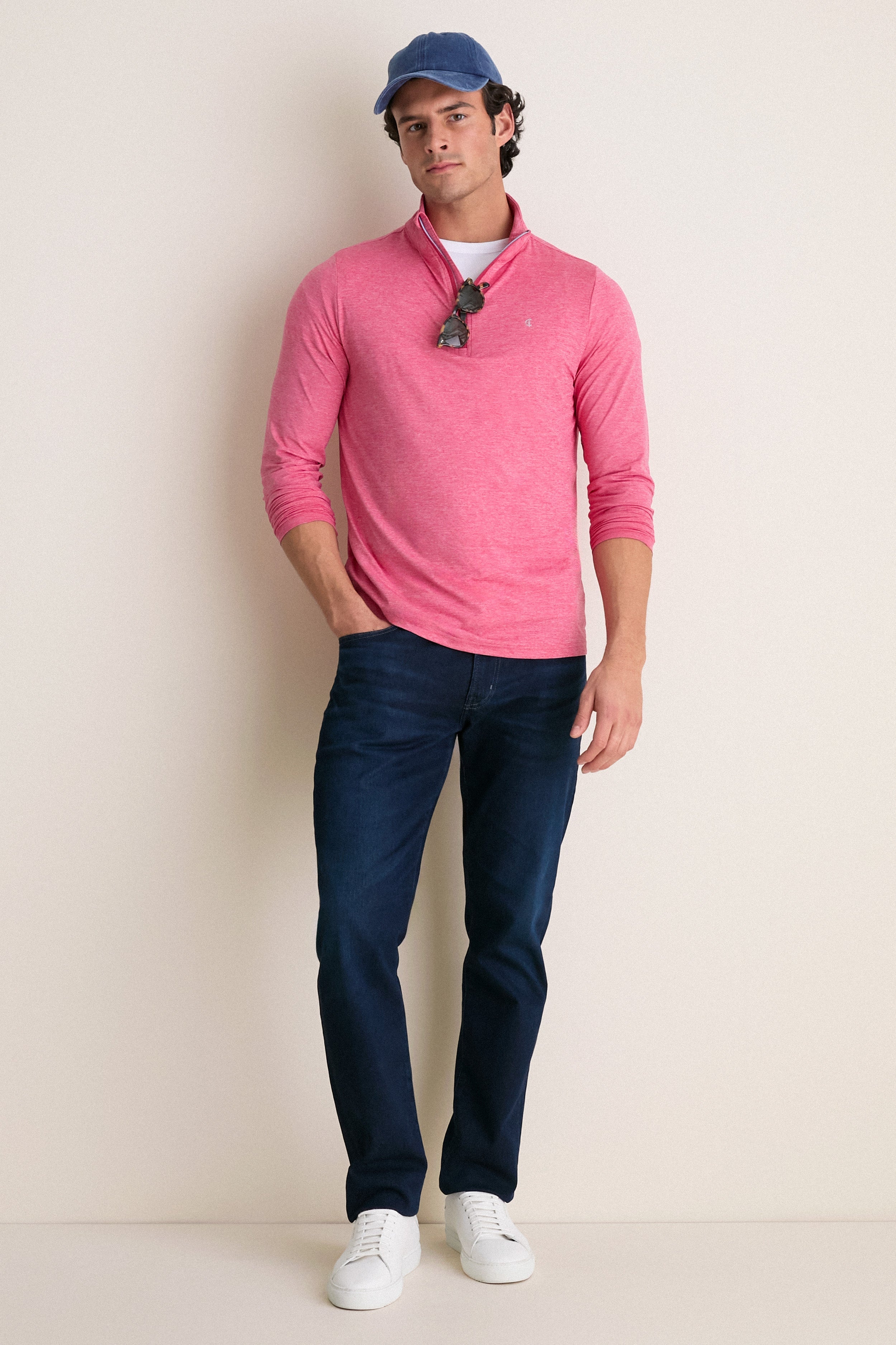 Heathered Red Featherweight Performance Pullover