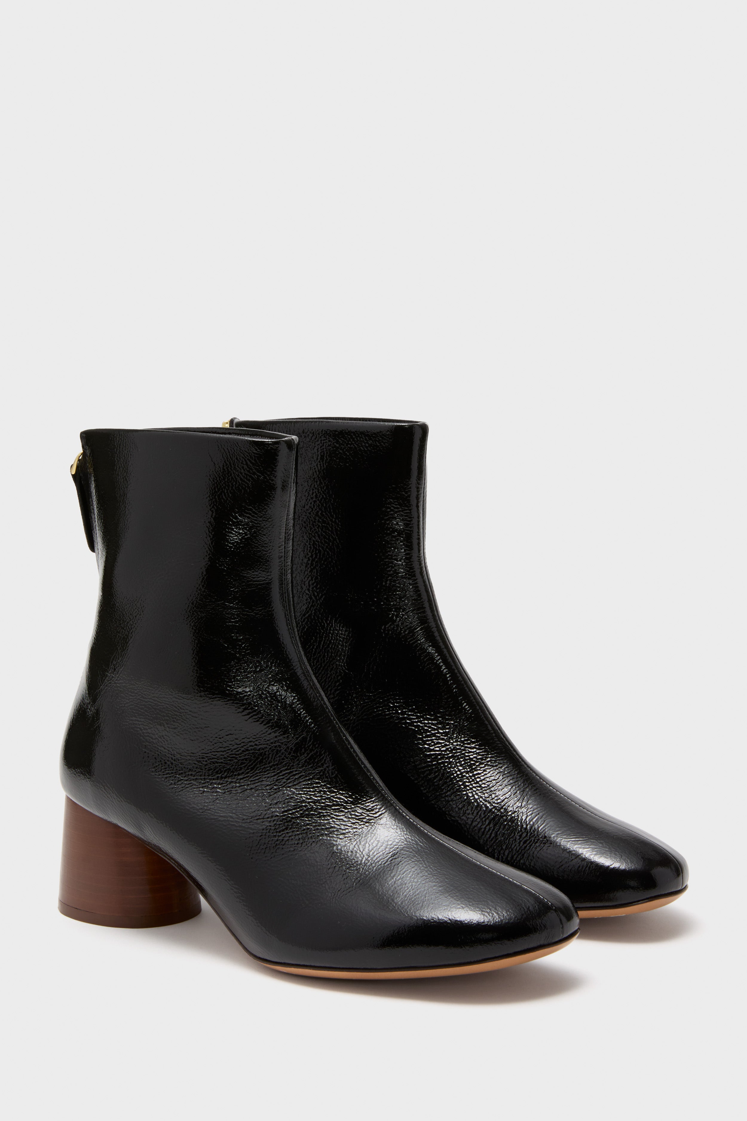 Black Glove Boot