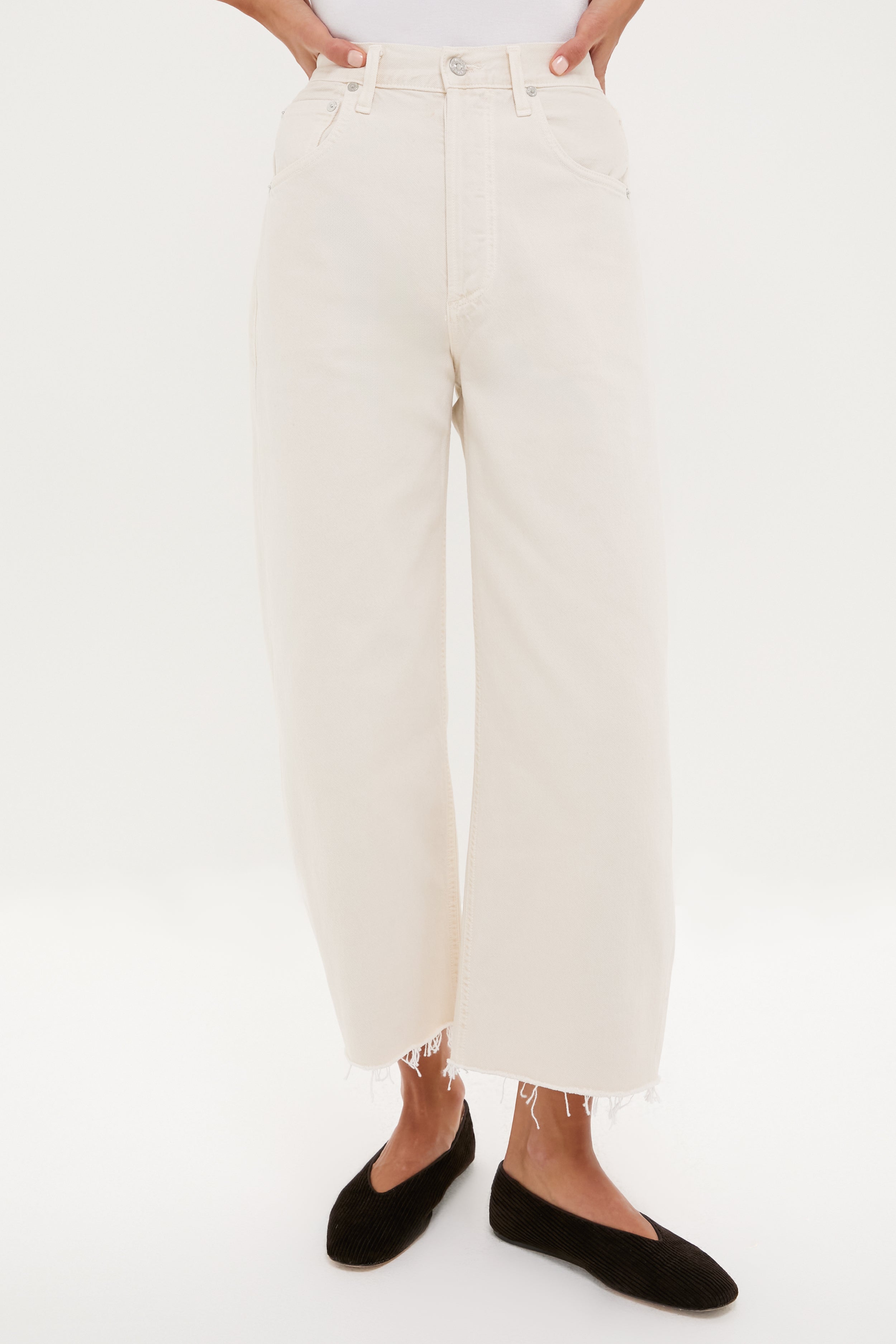 Almondette Ayla Raw Hem Crop